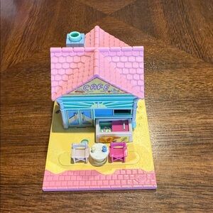 Vintage Bluebird Polly Pocket 1993 - Beach Cafe - Building Only